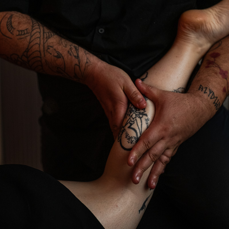 L'Endurance du Berserker - Massage jambes et bassin image